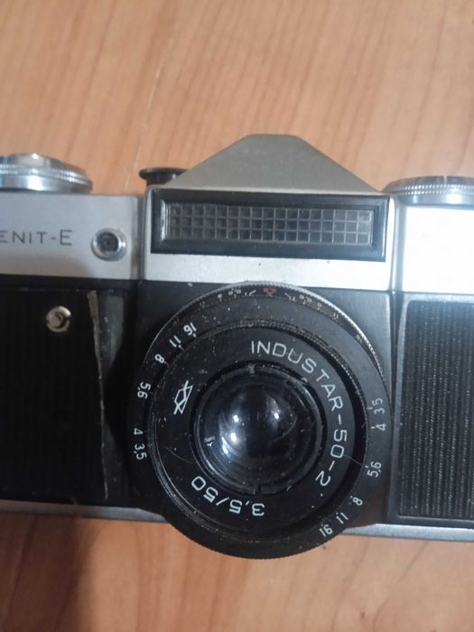 фотоапарат Зенит Е