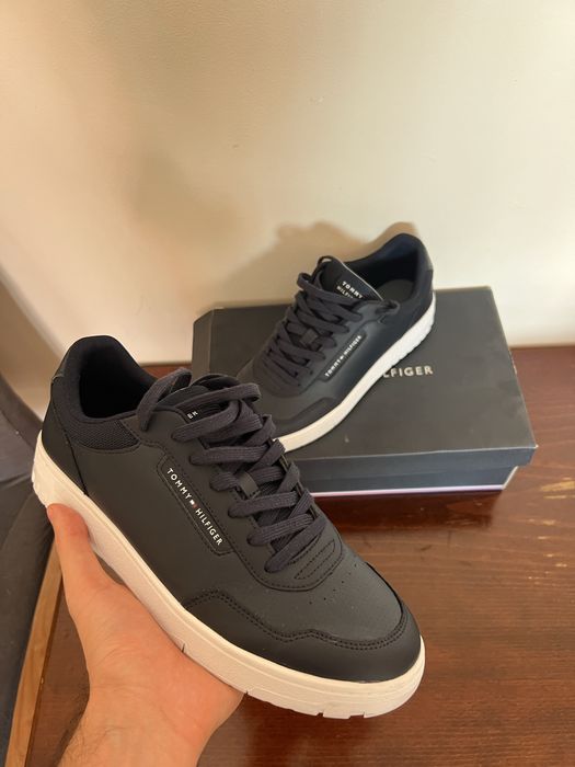 Adidasi Tommy Hilfiger - Noi