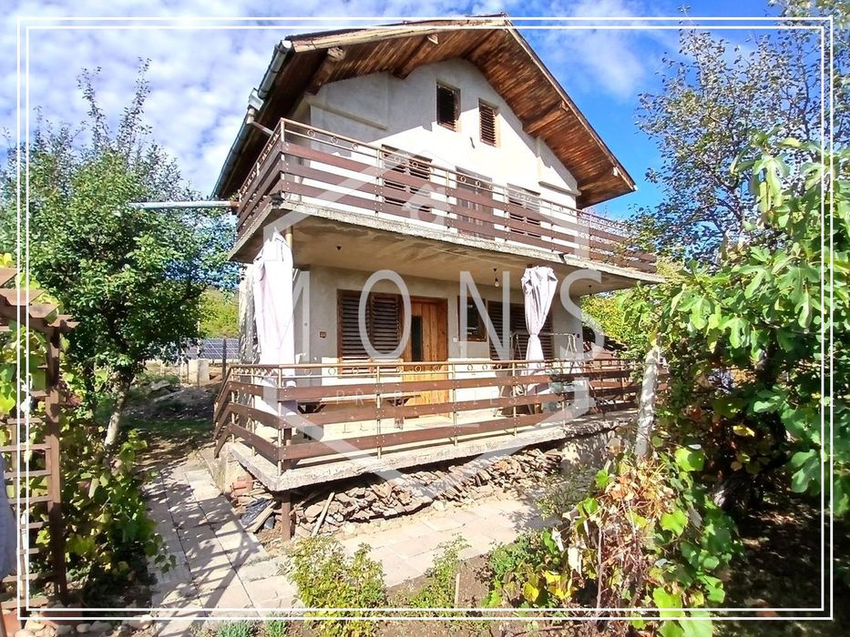 Къща в Габрово, област-гр.Севлиево площ 90 цена 47038