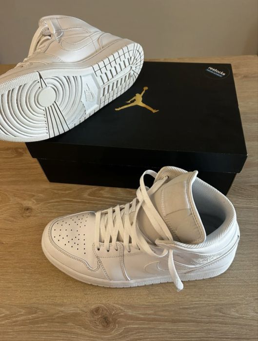Jordan 1 mid 44,5