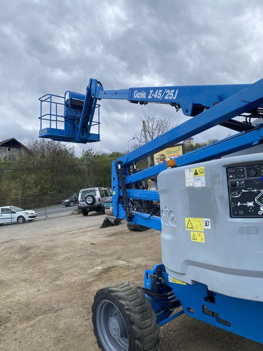 Nacela Genie. Z45/25/ j An 2014  2000 ore