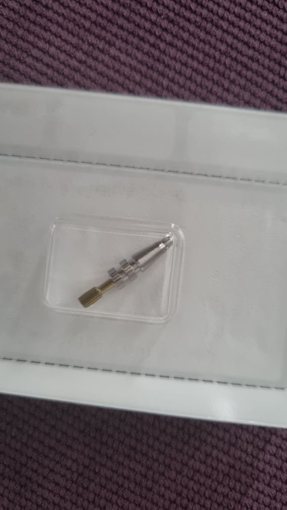 Pivoți dentari 4 la nr noi