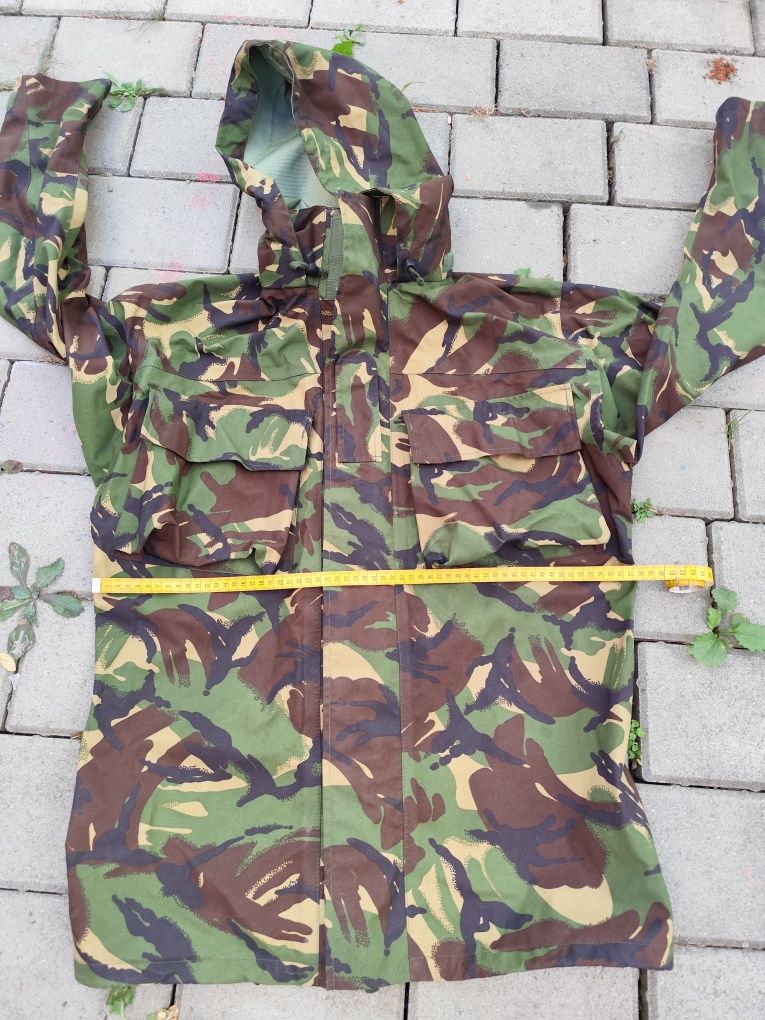2 x Geaca UK Impermeabilă Gore-Tex Camuflaj woodland 170/88