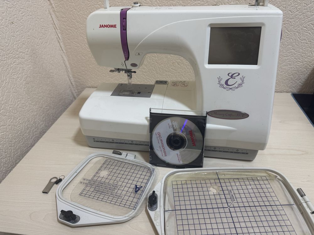 Janome 350 E popur vishivka  7 ta kuylak tikilgan           Chnx