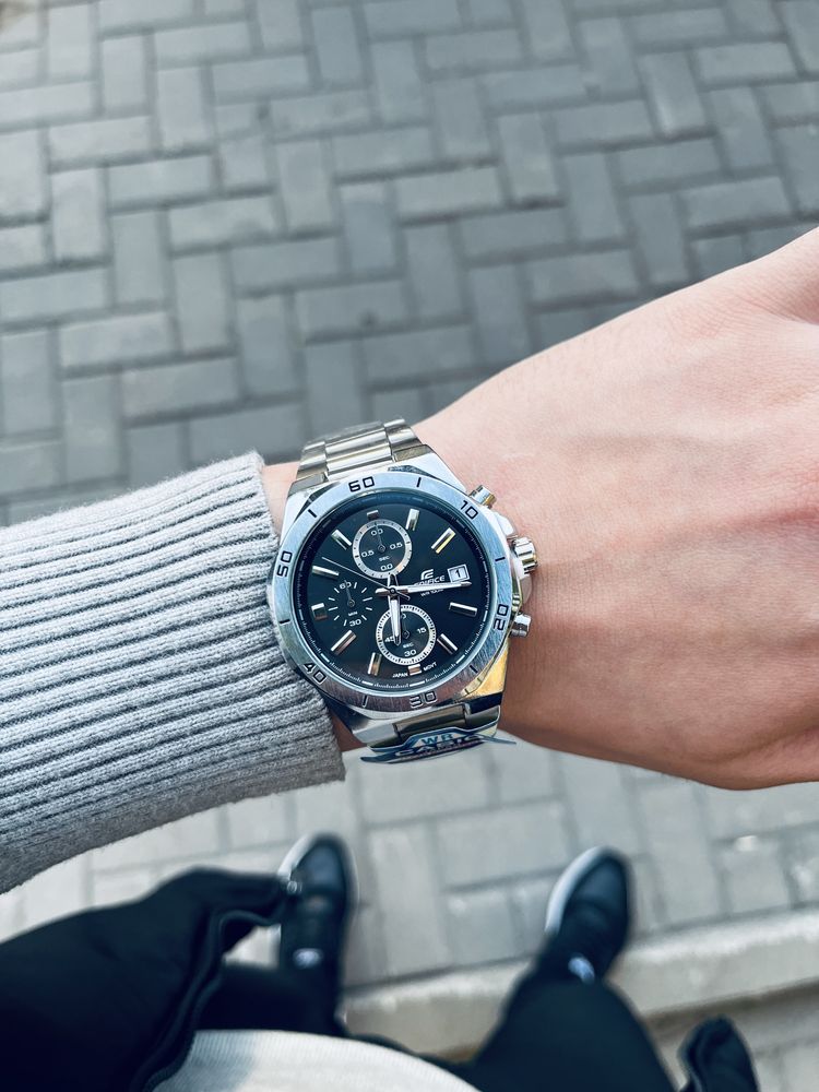 Casio Edifice.