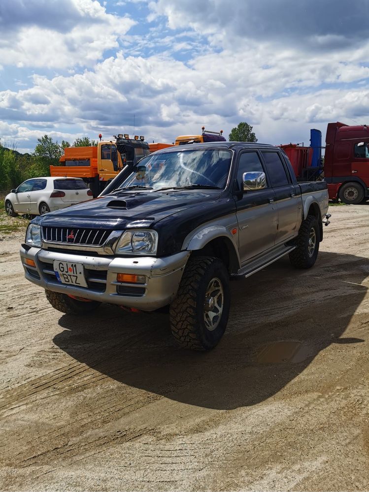 Mitsubishi L200 !!€€€€€