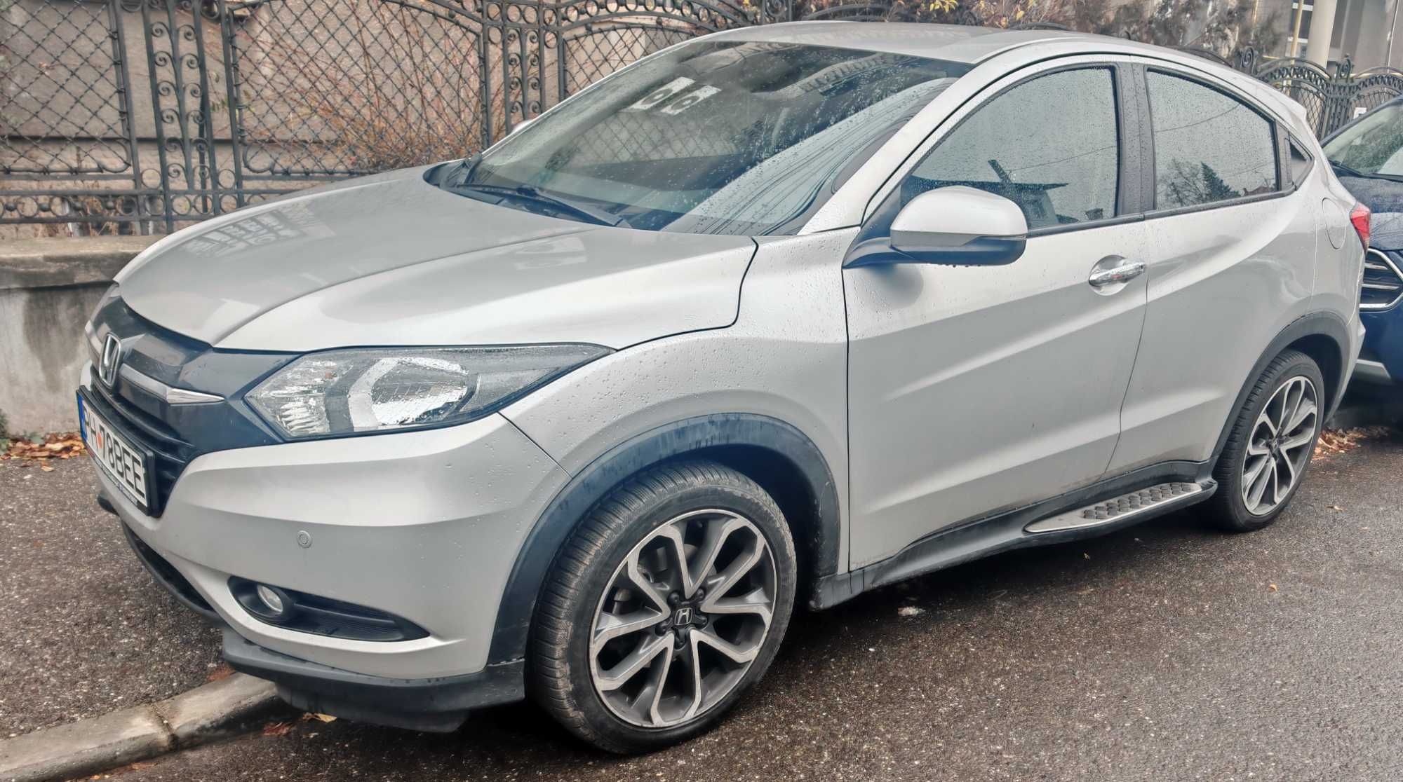 Honda HR-V, 1.5 i-VTEC 130CP, Automată-CVT, 91500 Km, 2016