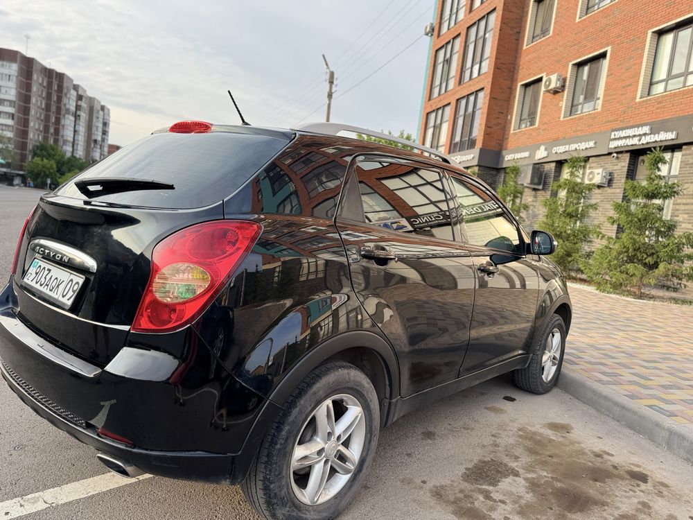 Продам машину SsangYong Actyon