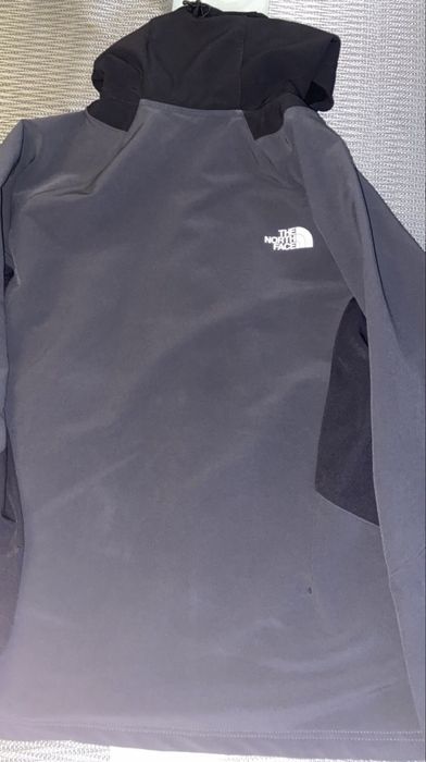 Спешно!!! The North Face softshell ветровка