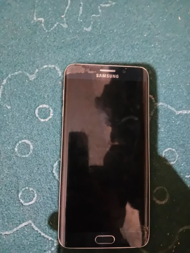 S6 edge xotirasi 32talik dakumint karopkasi yuq