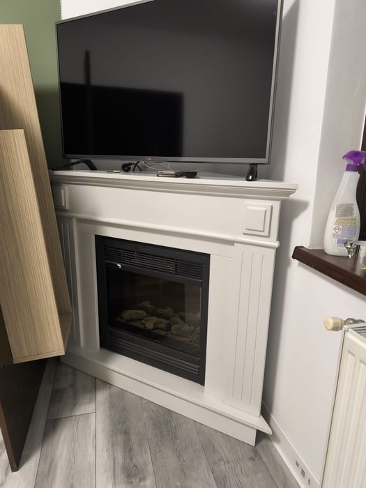 Semineu decorativ electric