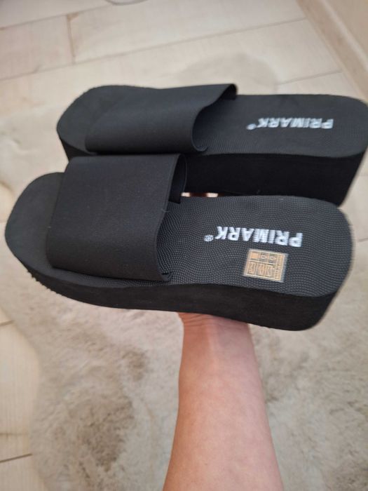 Papuci Primark noi fără etichetă mărimea 37