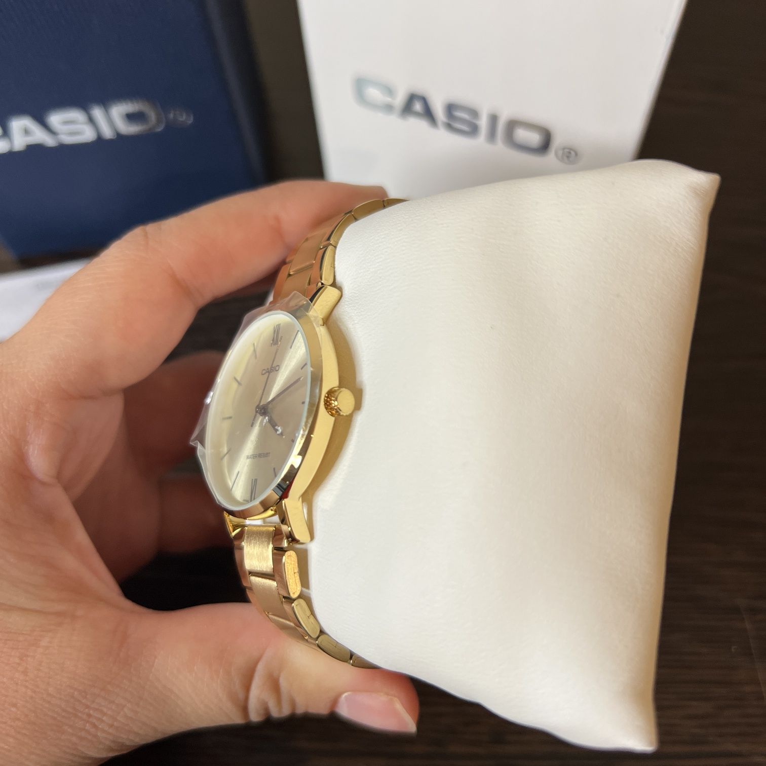 Оригинал новый в упаковке. Женская наручные часы Касио