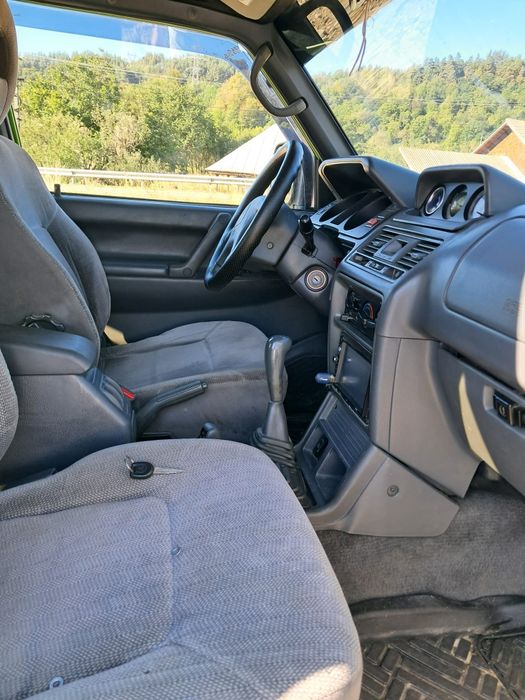 Mitsubishi pajero