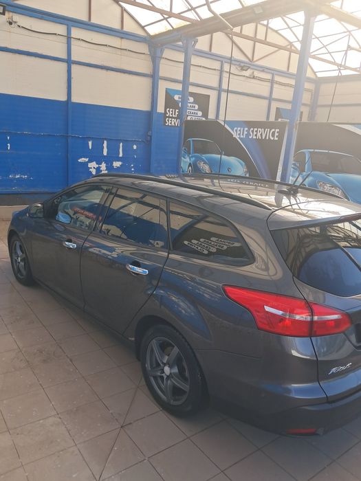 Ford focus 2014 luna a12a