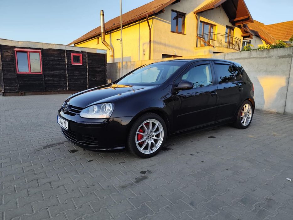 Golf 5 Sportline 2.0 TDI – trapa, xenon, scaune încălzite!