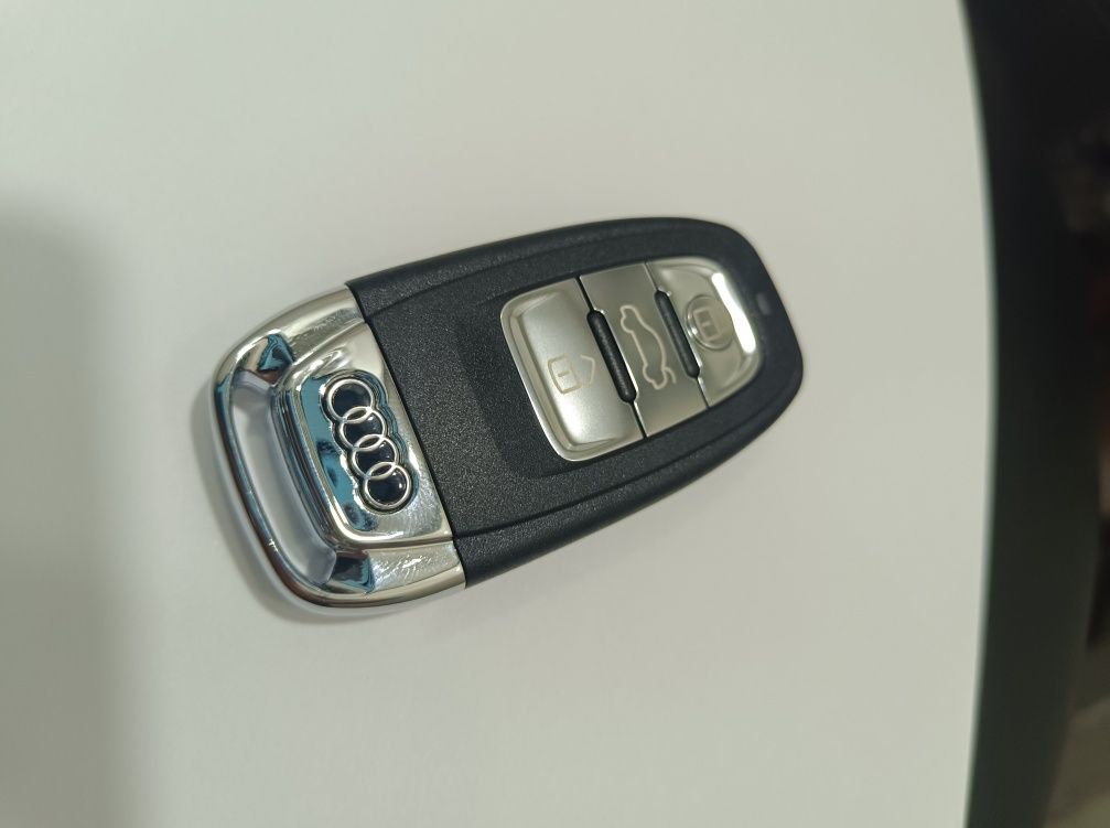 Cheie Audi noua !
