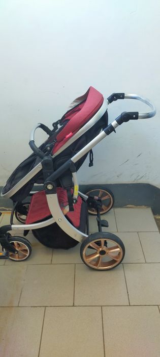Продам детскую коляску