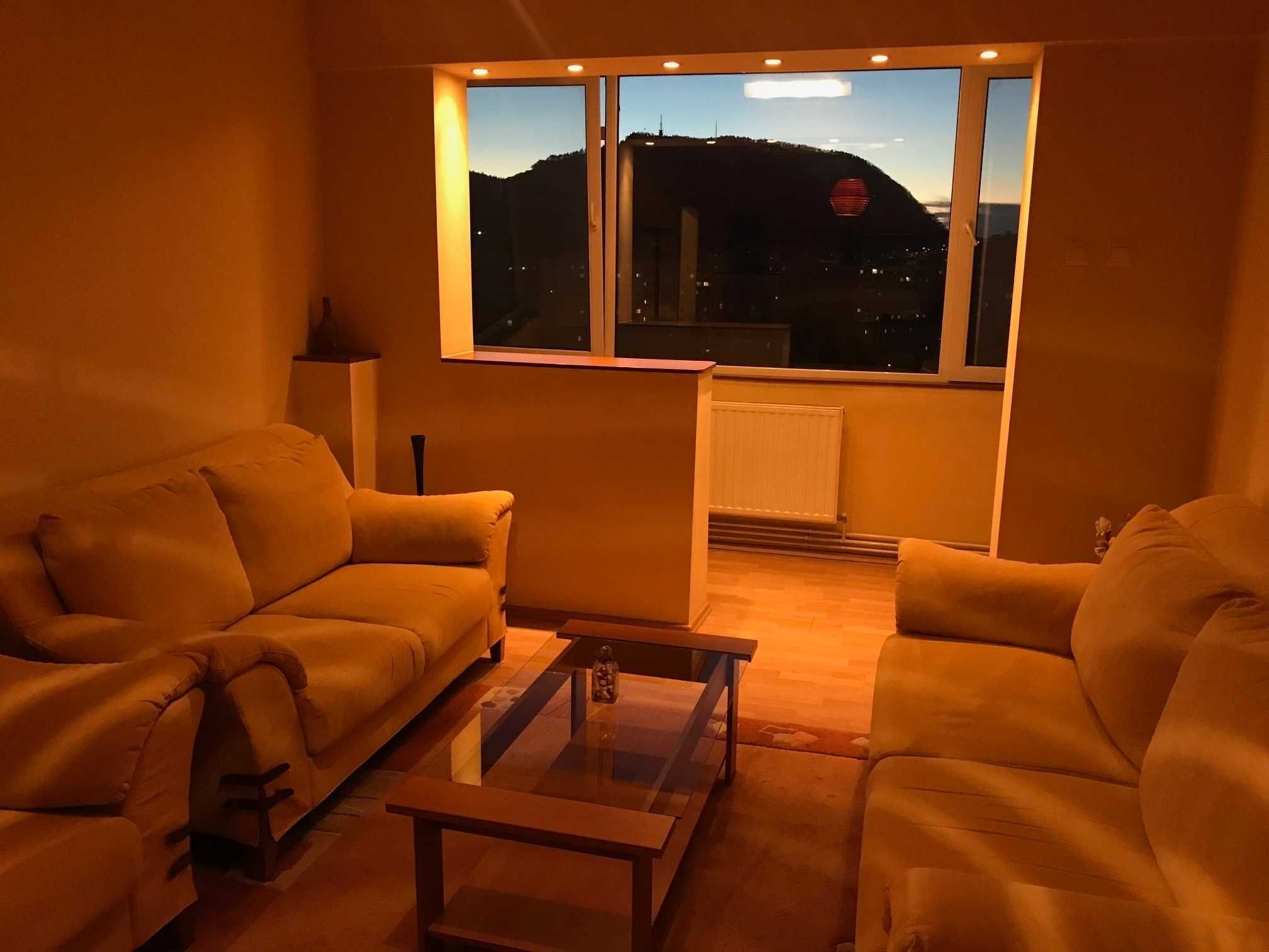 PROPRIETAR inchiriez apartament pe B-dul Saturn, cu loc de parcare