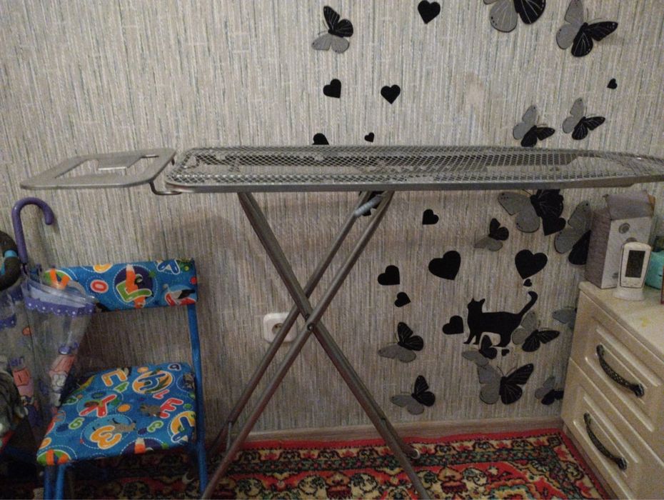 Продам гладильную доску б/у
