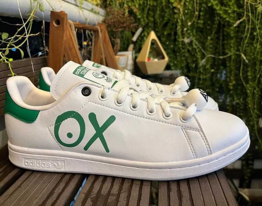 Оригинални маратонки * ADIDAS STAN SMITH Andre Saraiva  * EU42