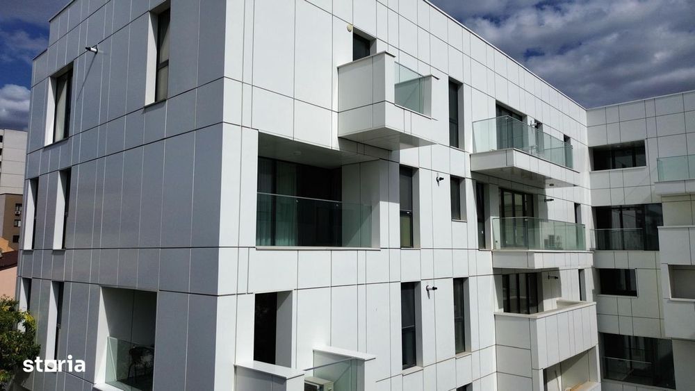 Prima închiriere – Apartament de 3 cam, premium în spatele bvd Decebal