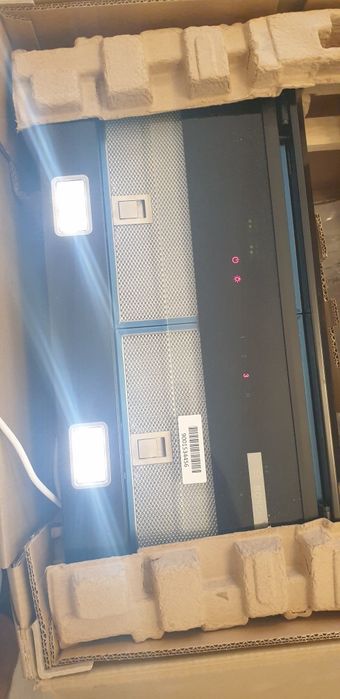 Hota incorporabila, noua, neagra, Bosch