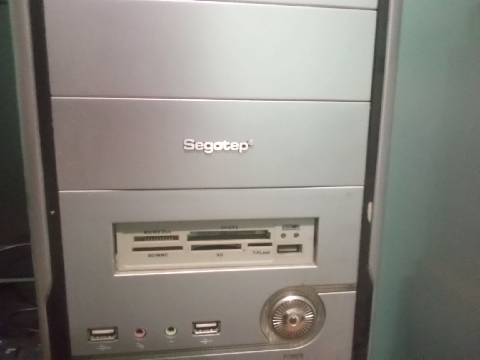 Продам компьютер ,,Segatep,