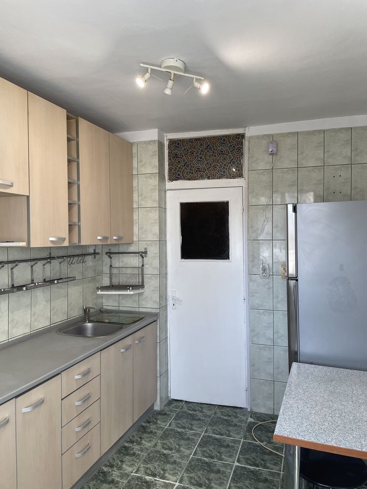 Proprietar inchiriez apartament 2 camere in Crangasi, str. Cehlau.