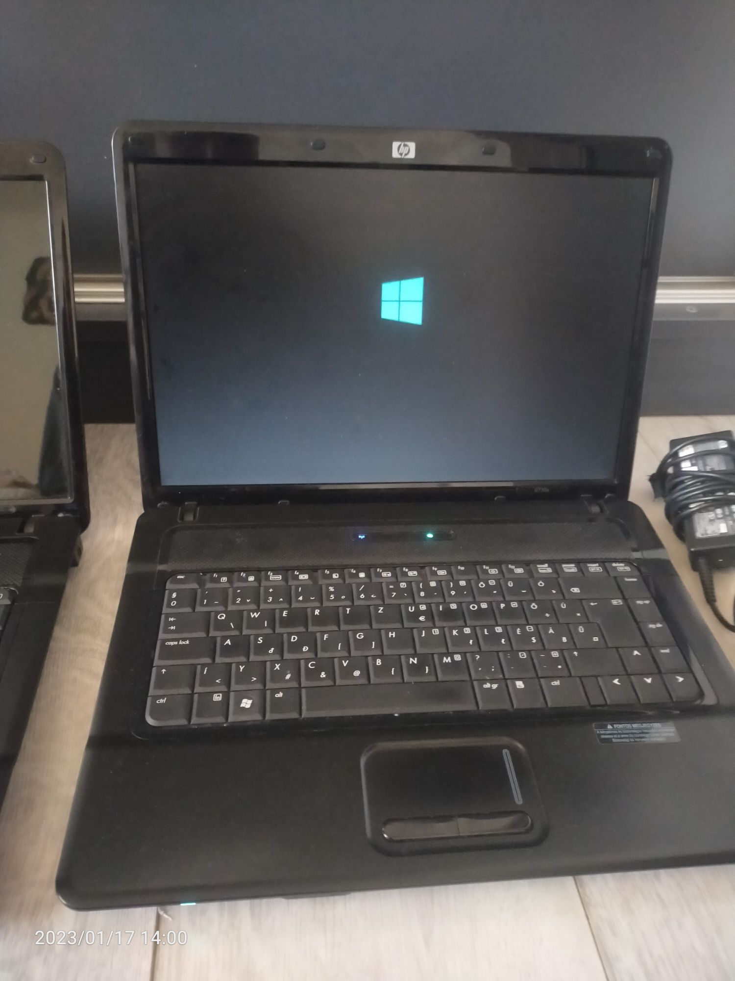 2 Laptopuri HP Compaq 6735 S