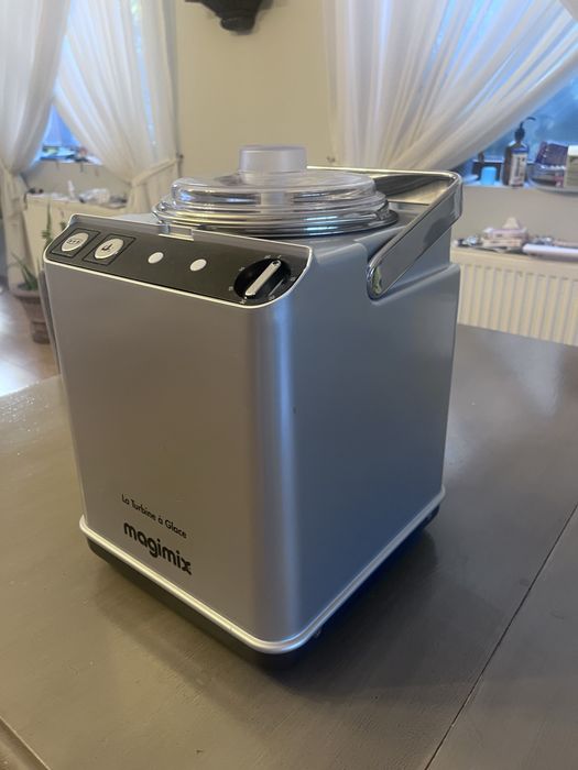 Aparat de facut inghetata