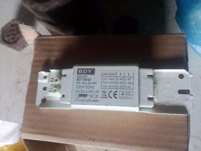 Ballast inductiv , nou, pentru lampa tip neon Ballast
