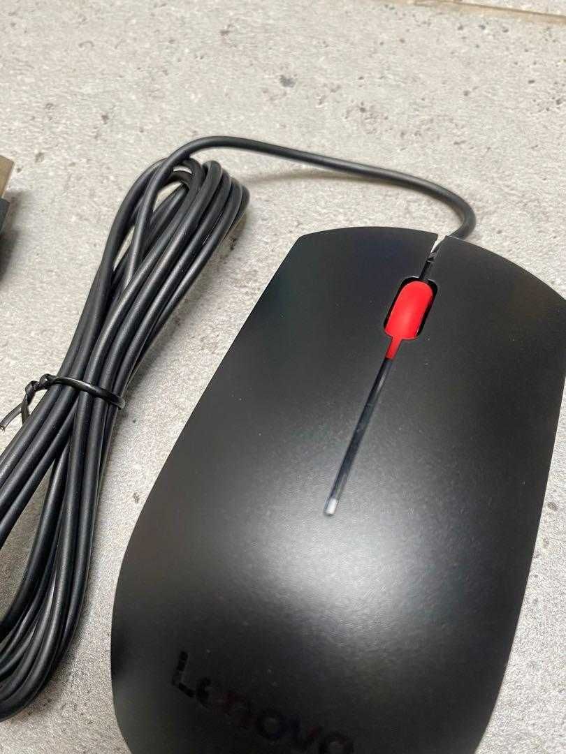 Нова оптична мишка Lenovo Essential USB Mouse, Леново, лаптоп,компютър