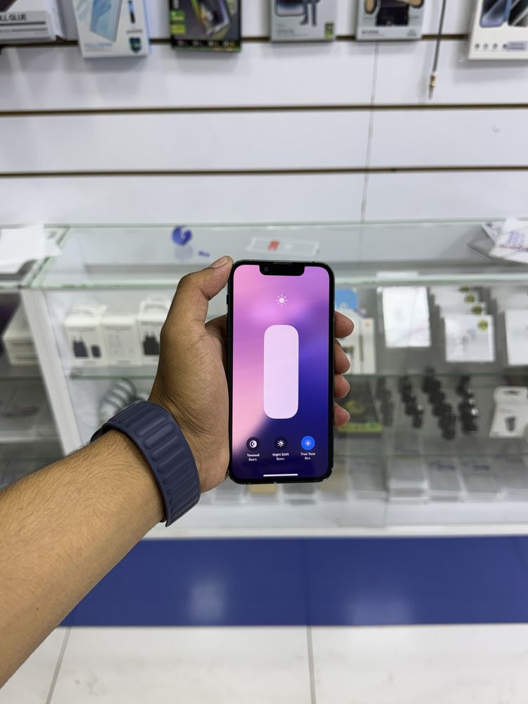 iphone 13 mini 128 tali srocni sotladi !!!