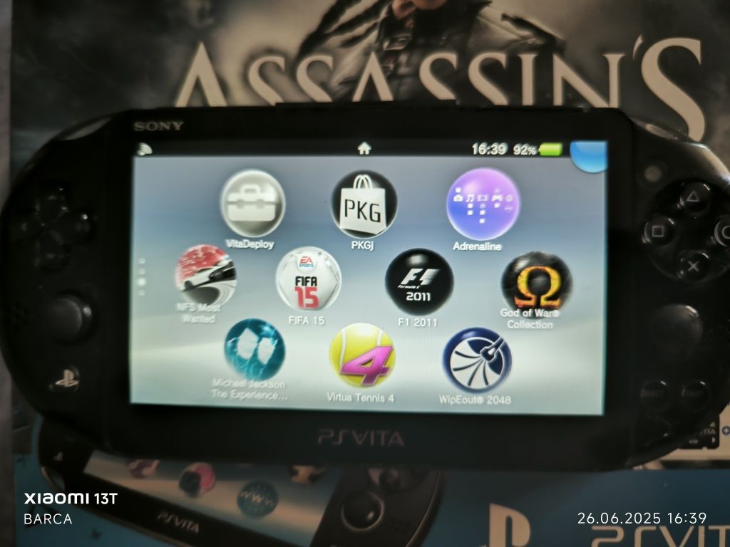 Ps Vita Slim с много игри и в перфектно състояние