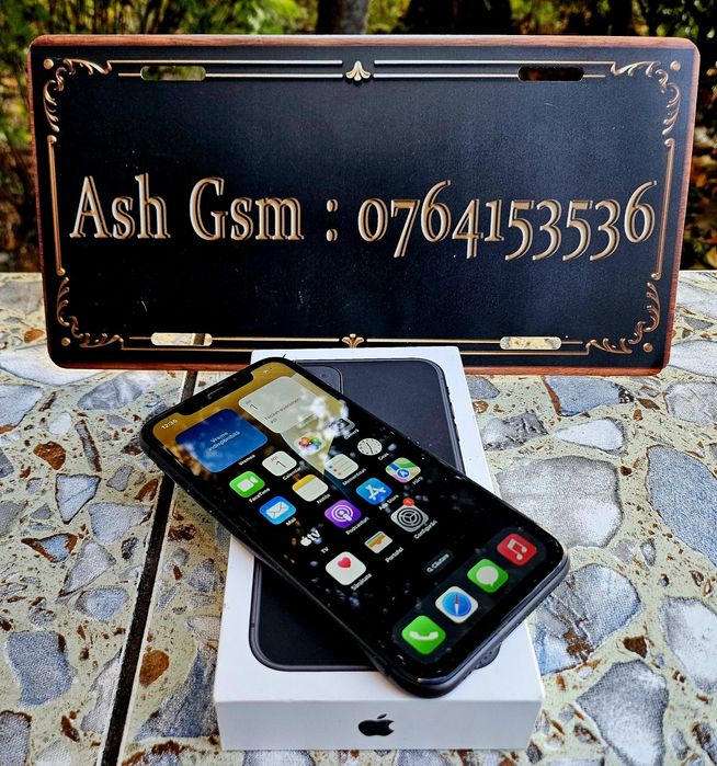 Iphone 11 black 64gb full box, baterie 100%