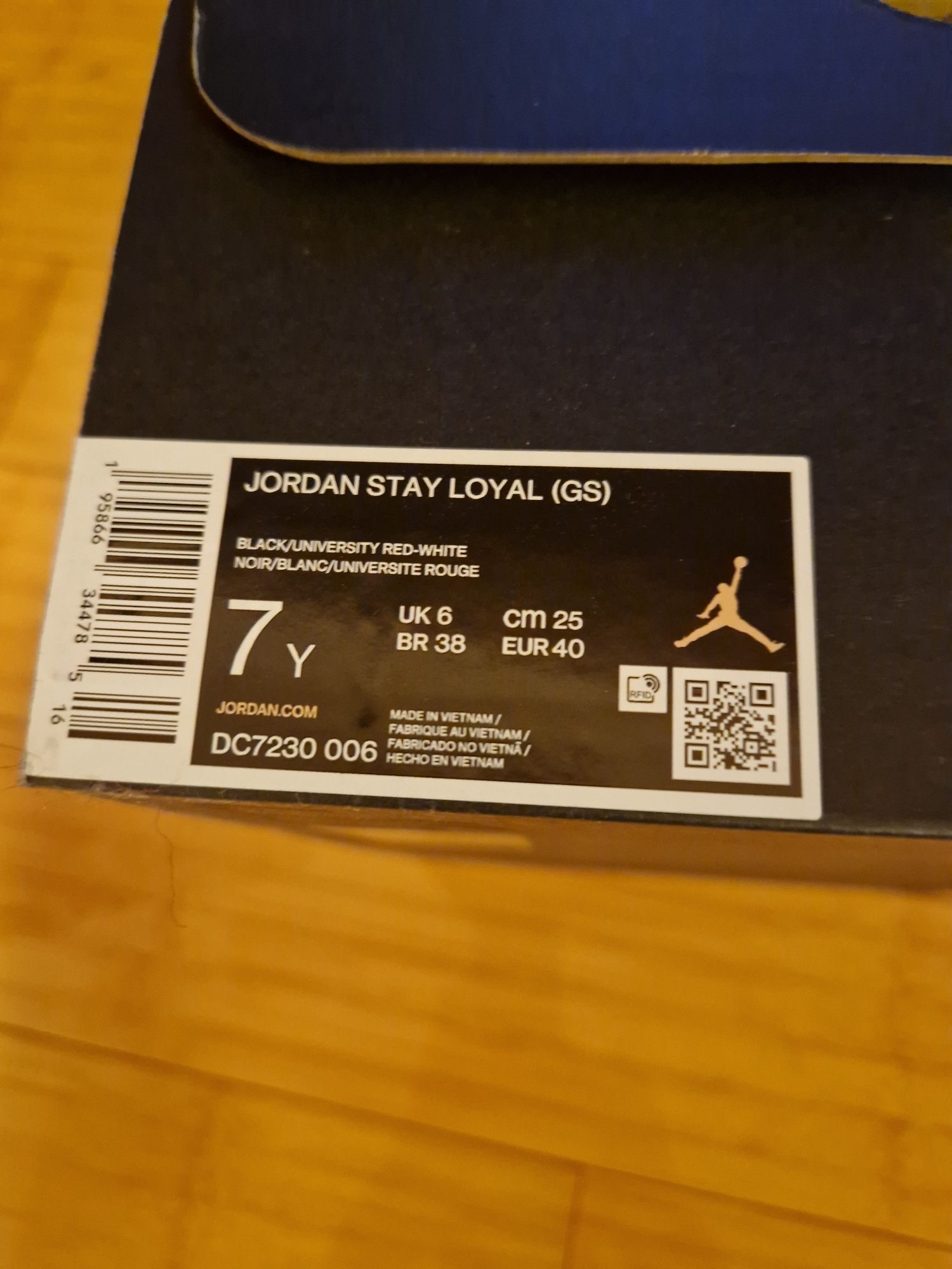 Nike Jordan Flight Stay Loyal,măr.40, impecabili,ca noi