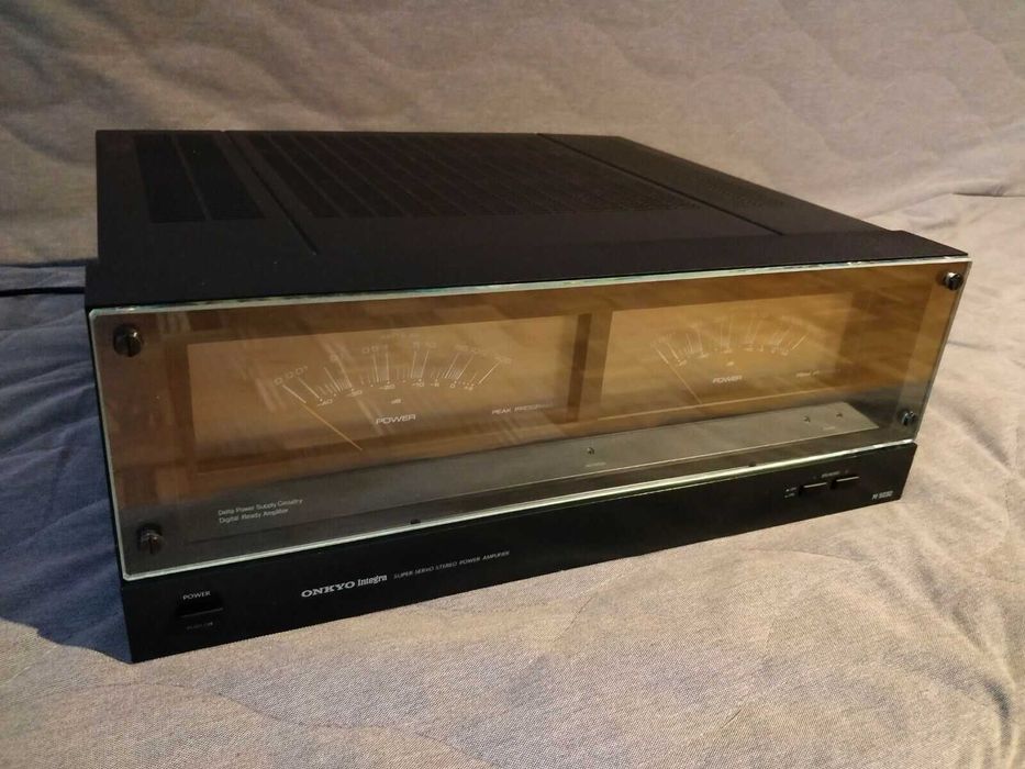 Pickup Thorens td 146 mk V retaurat in lemn masiv stejar