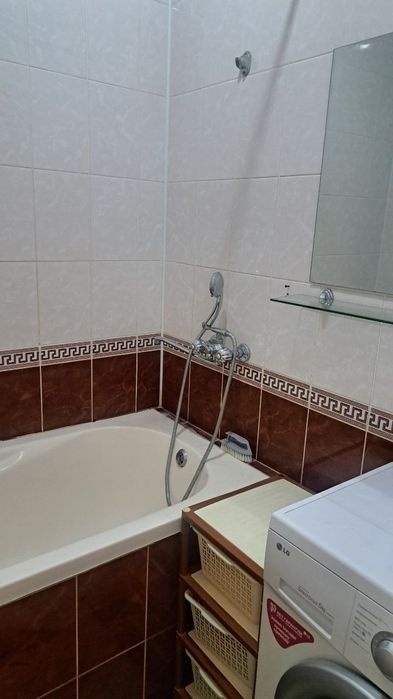 Сдаю квартиру Яшнабадский р-он Авиасозлар-1. 2-ком 1-этаж 4-этажном До