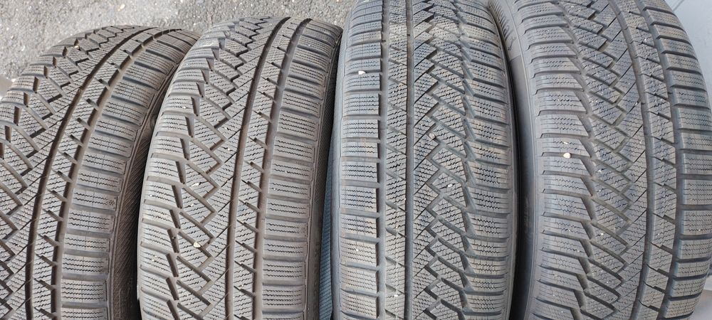 235 45 R20 Continental winter