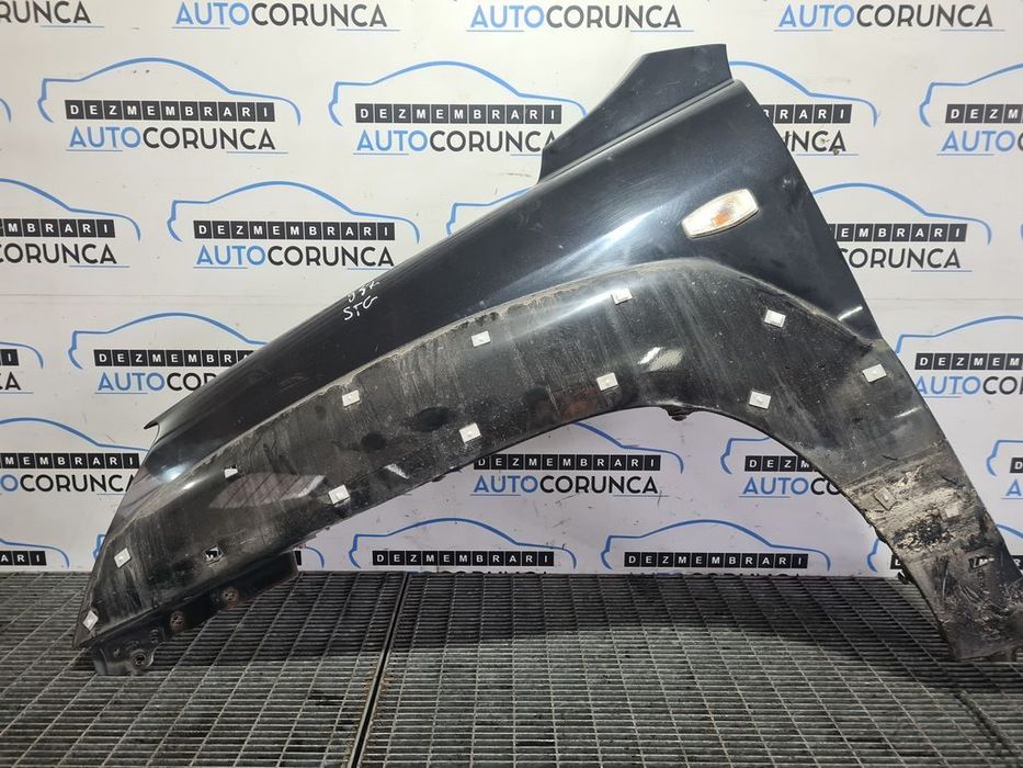 Aripa Stanga Fata Kia Sportage II 2006 - 2010 4 Usi NEGRU (947)