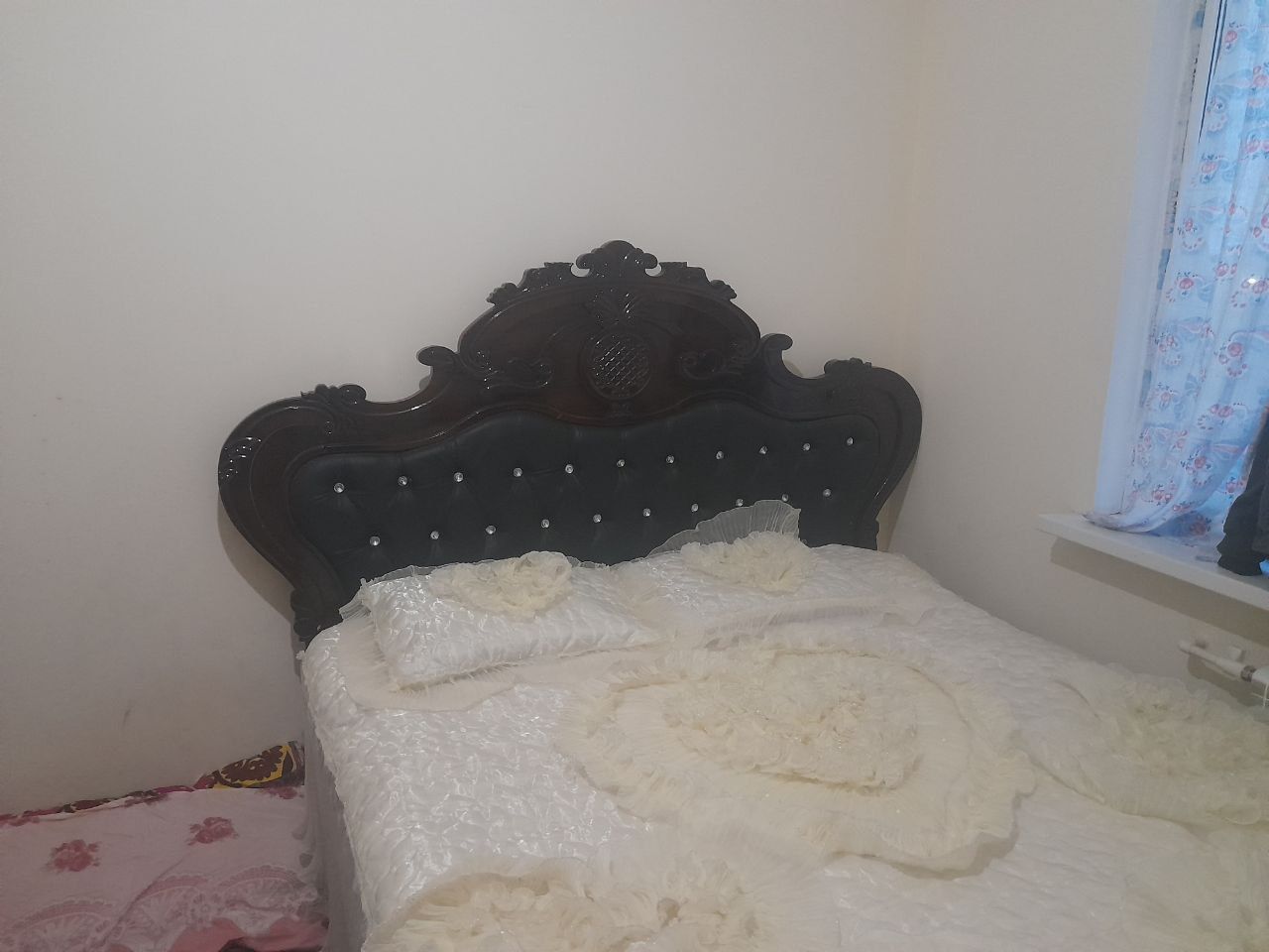 Motrid 3 xonali ijaraga beriladi