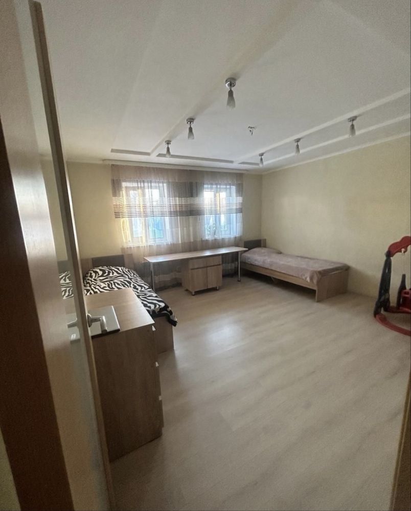 Продам  Дом В Центре Тарановка/Айет