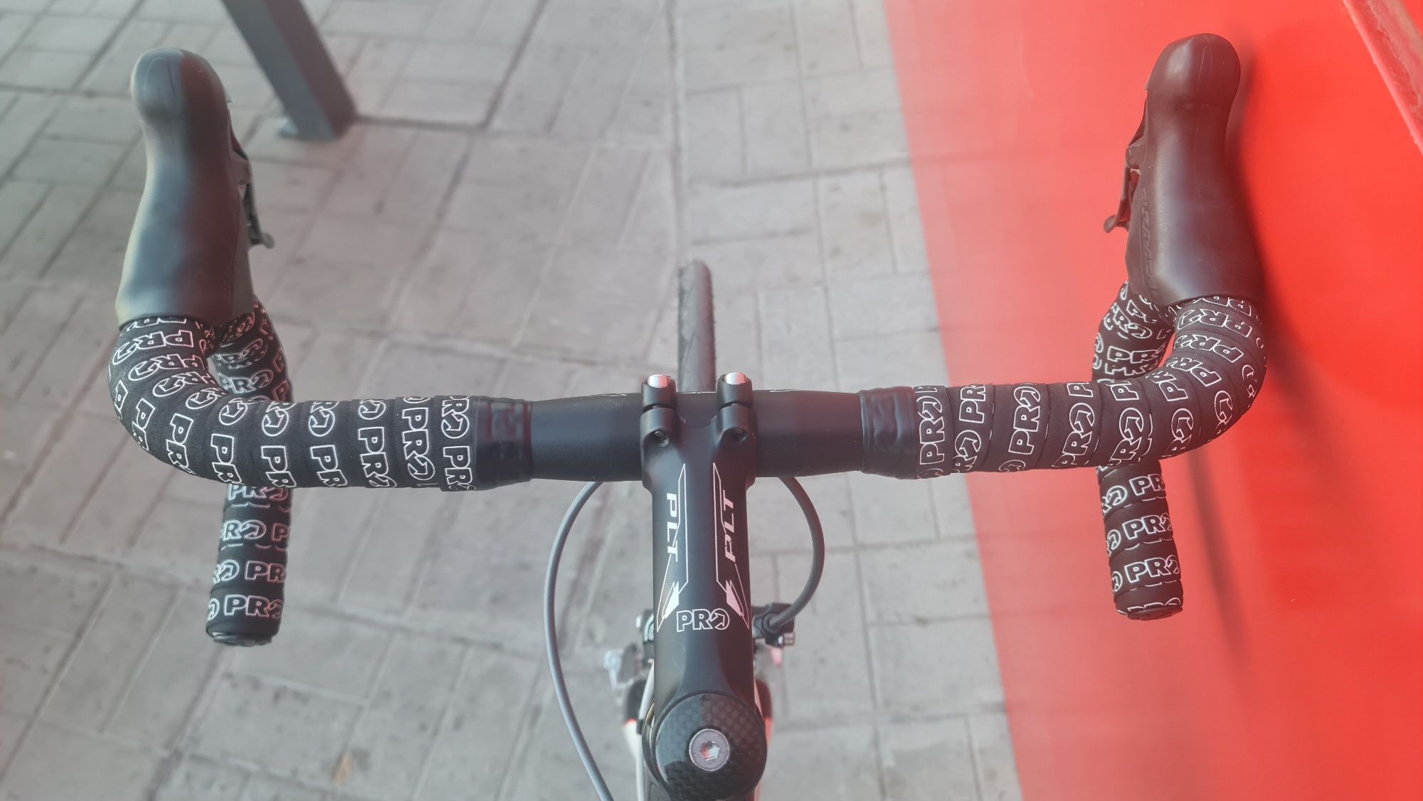 Focus Izalco Carbon 28 фул Dura - ace 2x10 ML
