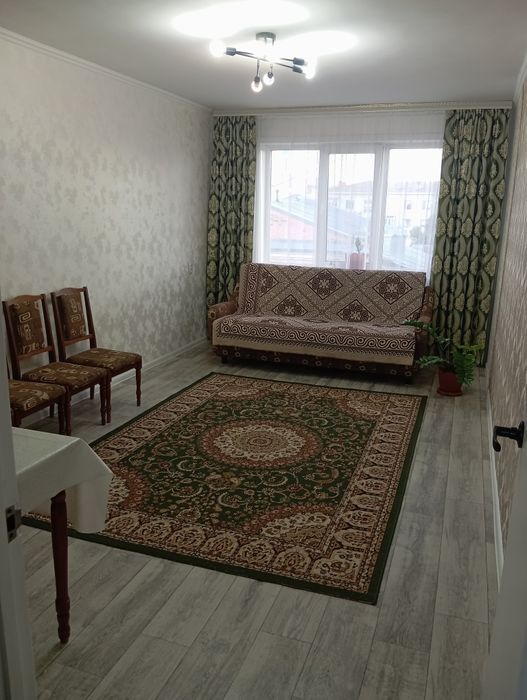 Продам квартиру, район Достык мола.