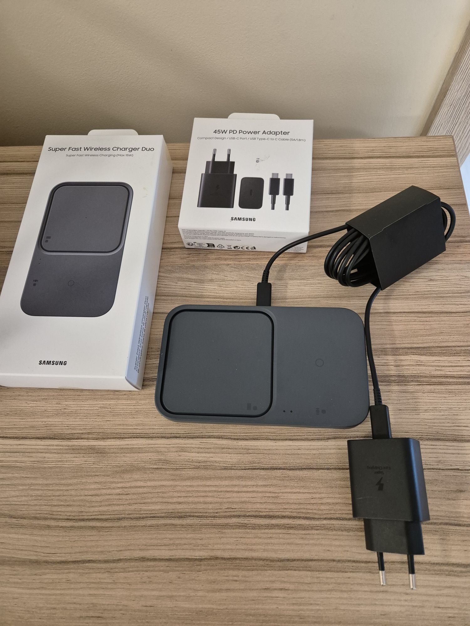 Încărcător USB-C 45W și super fast wireless charger duo 15W Samsung