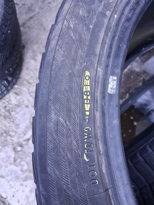 315 35 21 YOKOHAMA 2бр зимни