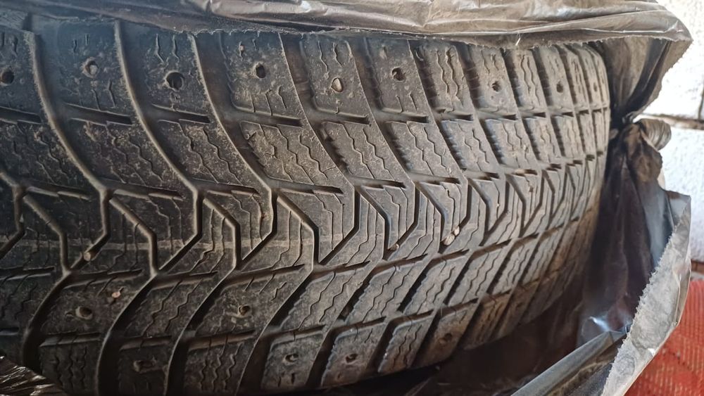 Продам шины мишлен