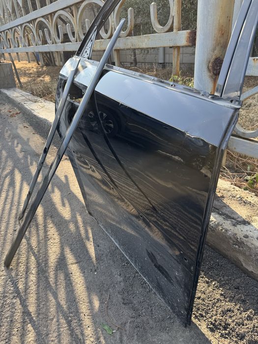 Gentra, orqa o'ng eshik, 2023 elegant plyus