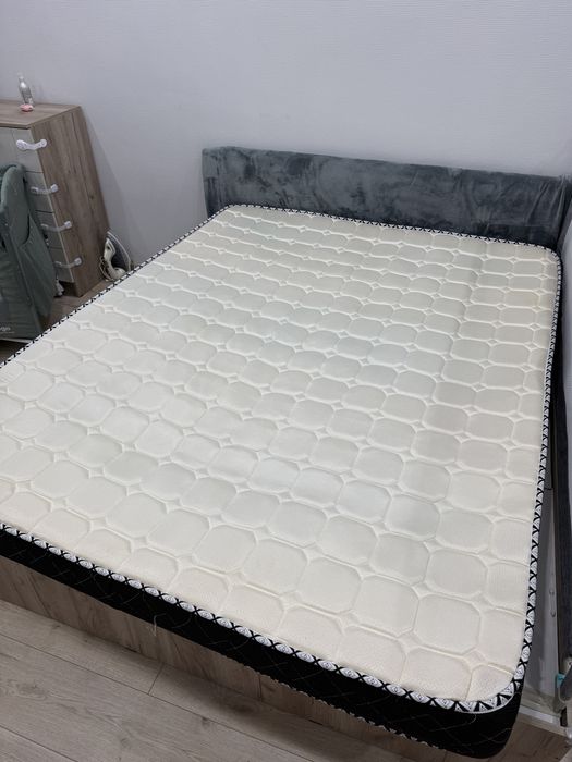 Продам матрас 160х200